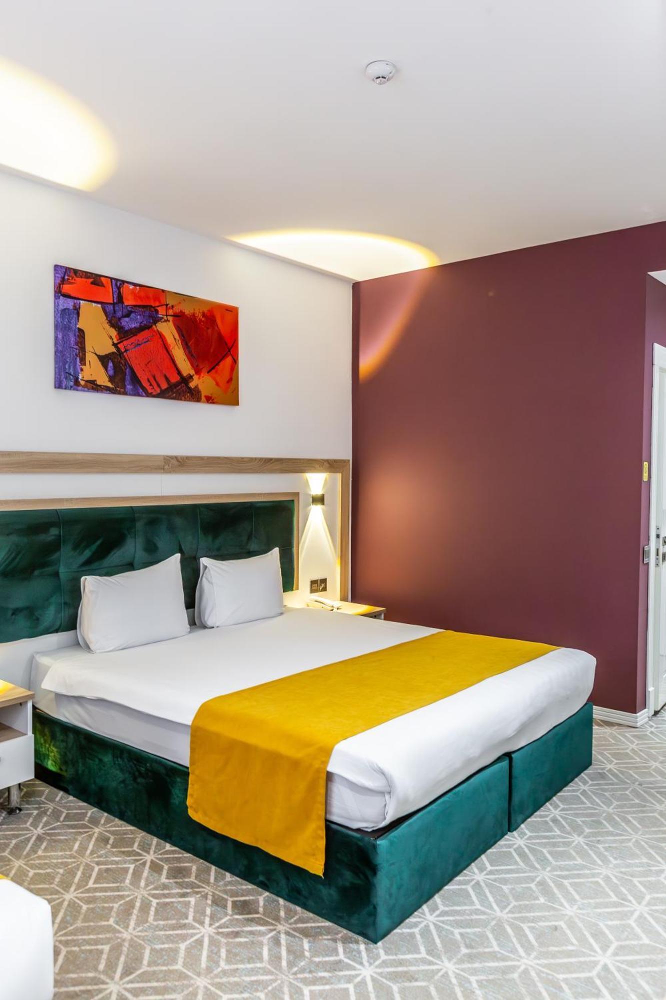 Hotel Alba & 5*